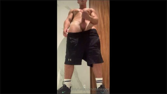 Jerking off after a workout TheSexyPT