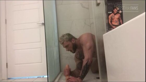 Playing with my new butt plug and dildo William Seed