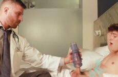 Reno Gold and his “Doctor” Ryan Ellis (Ryanellis1) jerk off with toys