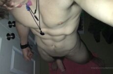 Quick late night jerk off – SunLightRemedy