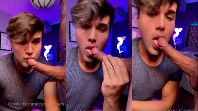 CreamyRowan sucks a dick