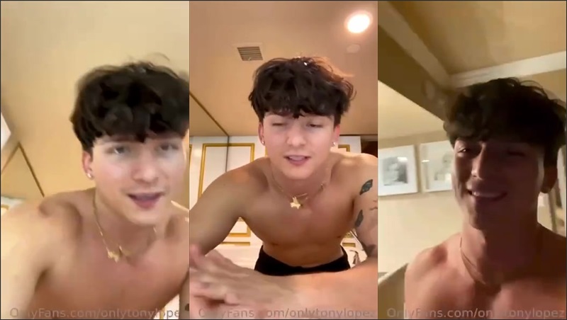 Tony Lopes gets ready for a bath – onlytonylopez