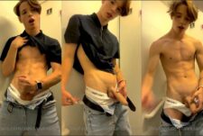 aleksandrramm – jerking in the airplane bathroom