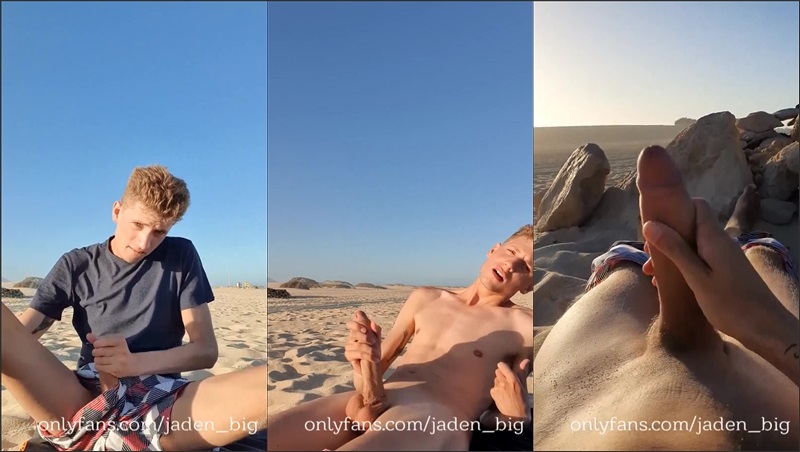 jaden_big jerks off on the beach