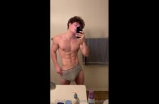 Showing off my young muscular body and cock – Rex Campbell (rexycampbell)