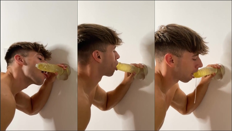 irish-x sucks on a dildo