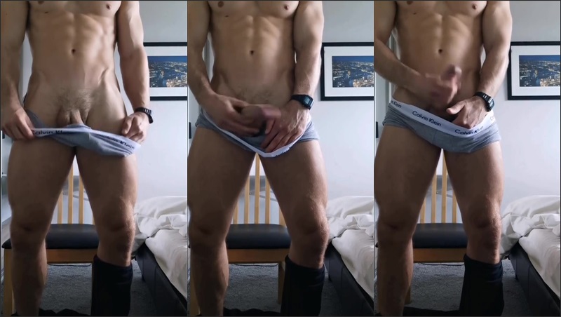 irish-x plays with his cock – 3