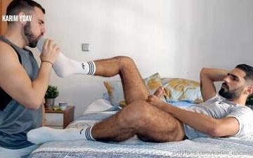 Karim Yoav fucks Juanma Toribio