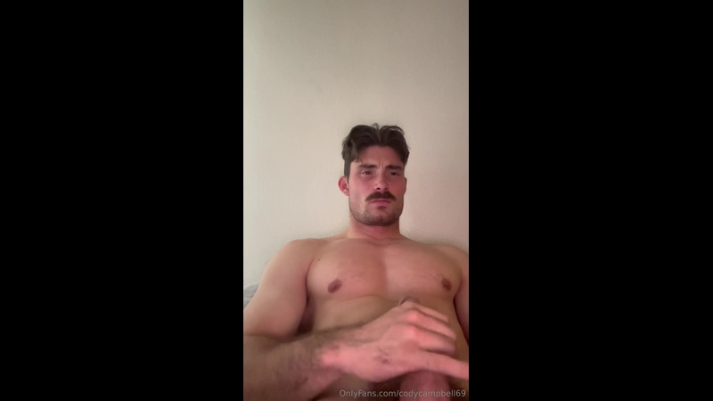 Jerking off in bed till I cum – Cody Campbell (codycampbell69)