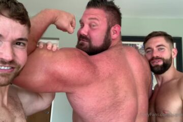 Griffin Barrows and Gabriel Cross worship Jack Stacked (hugeandhung) and cum over his muscles