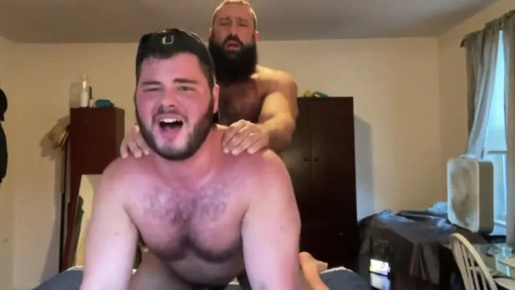 Alex Tikas (alex_tikas) fucks Meatyhenri