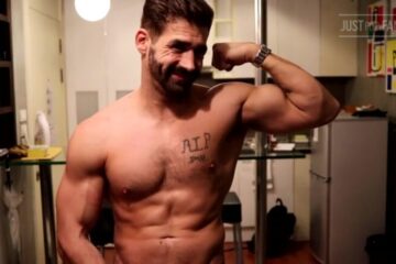 Flexing while showing off my muscles and big cock Brett King