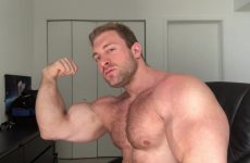 Straight Alpha Bodybuilder Verbal Muscle Worship and Ass Play