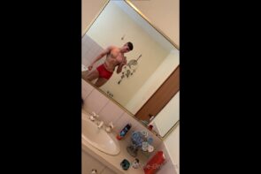 Showing off my body and cock Cash Cole