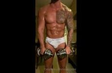 Working out in my underwear jhony_dick