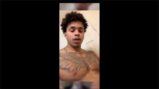 Tattedlightskin jerks off