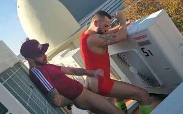 Embedded In The Roof – Romeo Davis and ViciousMen – RFC Embedded In The Roof – Romeo Davis and ViciousMen – RFC