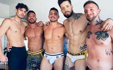 Full orgy, full bare, big cocks, nasty guys, and a lot of cum – That Switch, Federixomartin, Naked Yoga Man, Viktor Onee, Emiliano Terra – RFC