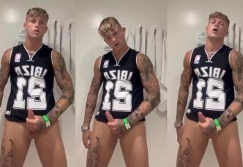 Fit jock jerks off - JustTheGays.com - Stream the newest and hottest gay videos for free from your favorite performers from OnlyFans, Just for Fans, and 4myfans