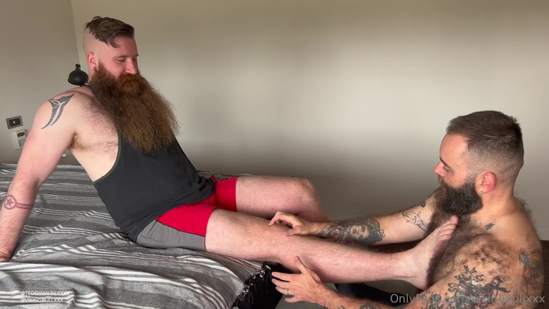 Viking Bull (vikingbullxxx) fucks Teddy Wilder (teddywilderxxx)