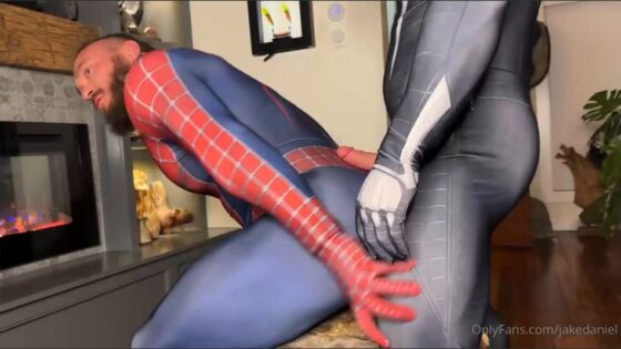 Jake Daniel and Scott Holliday suck eachother