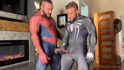 Jake Daniel and Scott Holliday suck eachother