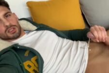 ParsifalTheKing jerks off