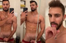 Parsifaltheking jerks off and licks up his cum - JustTheGays.com - Stream the newest and hottest gay videos for free from your favorite performers from OnlyFans, Just for Fans, and 4myfans