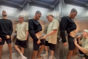 Txxomas – elevator blowjob