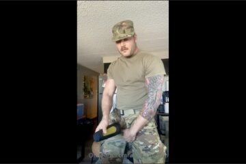 Using my toy till I cum while wearing my uniform – Luca Hunter (dirtytattedtop) Using my toy till I cum while wearing my uniform – Luca Hunter (dirtytattedtop)