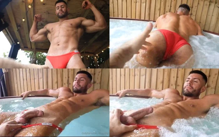 Reece Hunk – fooling around and worship in the hot tub