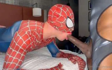 Spideyb0y vs FullMetalTwunk fuck in costume