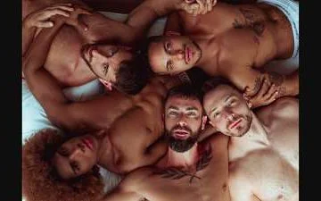 Luke Rex 5-way fuck with LuckyBxY, RamonHotxxx, JohnThomas and Freakin9Affair5