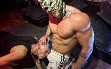 Curt Ackles and WolfHotXXX – a blowjob – Round 2