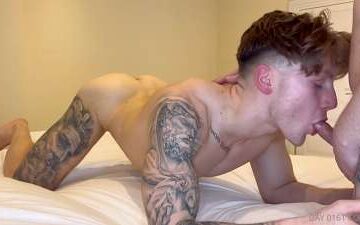 Gay 0161 Couple – more ass eating and fucking Gay 0161 Couple – more ass eating and fucking