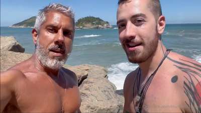 Marcelo Caiazzo and Lupinuds fuck by the sea