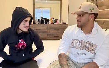 d-lo415 and profitspipe – blowjob and ass eating