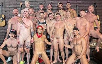 Jonah Wheeler – Fuck House 20 Man Orgy – with Angelo Sin, Cole Connor, Dan Saxon, Danny Vice, Dominic Cain, Hunter Tex, Jax Phoenix, Maxxx Magnum, Mitch Matthews, Steve Q