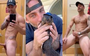 Squirrel Daddy (Mark Longo) jerks off – 2