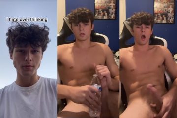 Ashtonh jerks off in his gaming chair and cums