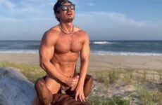 Alex Kof and Jonzu dreamy fuck on the beach