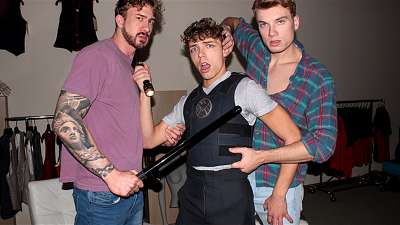 Jack Valor, Caden Dior and Evan Jordie fuck – Covering the Law’s Ass with Cum: Who’s in charge now?