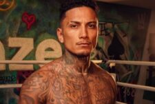 Dynho Alves takes a shower