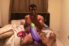 Jorge Souza jerks off – a compilation