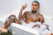 Dynho Alves (Dynhoalves) – clip of him rolling a blunt with his cock out