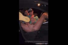 Svandylove – roadside blowjob and jerking off