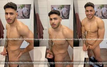 FitNarad jerks off in the bathroom