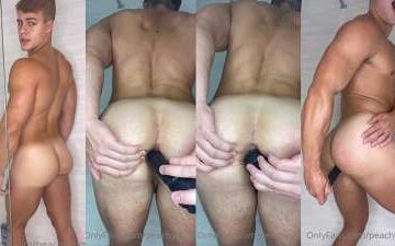 PeachyyBoy fucks himself with a toy in the shower PeachyyBoy fucks himself with a toy in the shower