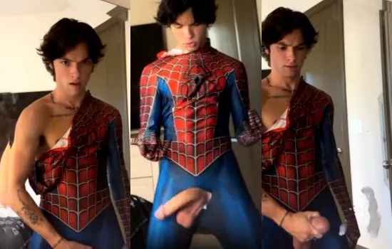 Logansprivatepage – jerking my massive twink cock in a spiderman costume
