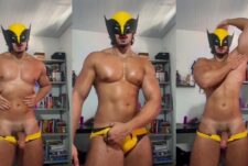 Jerking off while wearing my Wolverine mask – Capy (mrcapy)